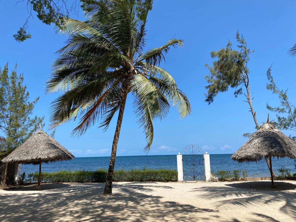 Silver Rock Hotel Malindi Exterior photo